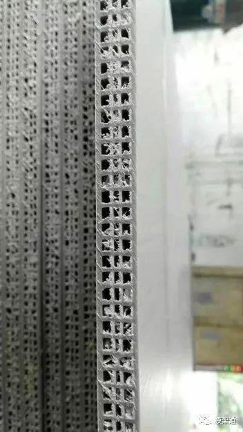 PP建筑模板生产线技术工艺 新型三层中空工程模板设备厂家示例图3