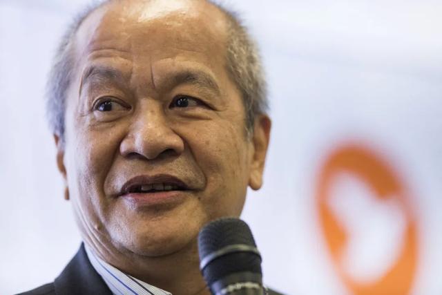 对谈创业教练关明生：经济环境怎么变，CEO 面前的问题都差不多