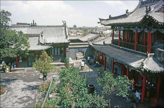 口述历史 | 追忆灵意老和尚，起伏跌宕的人生，铸就不凡一僧（一位老和尚的故事）