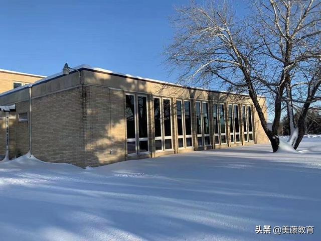 圣地亚哥大学申请难度有多大？（美国加州圣地亚哥大学研究生容易申请吗）