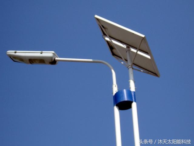 关于太阳能路灯多少钱一套？（太阳能道路灯得多少钱）