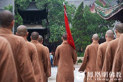 圆瑛大师：保家卫国建功立业 要学佛教无畏精神