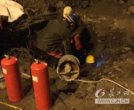精武路口发生燃气泄漏 抢修8小时后恢复供气