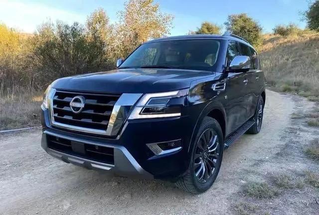 40万预算奔驰GLC不是非看不可，这3款SUV，有里有面能越野（glc奔驰越野车）
