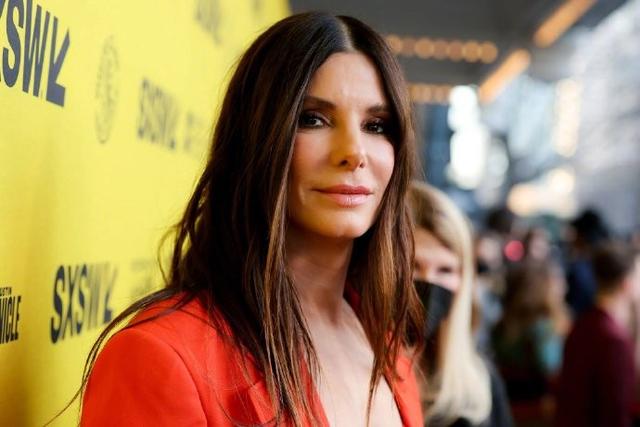 奥斯卡明星_57岁奥斯卡影后宣布息影，告别工作专心带娃，网友：娱乐圈需要你