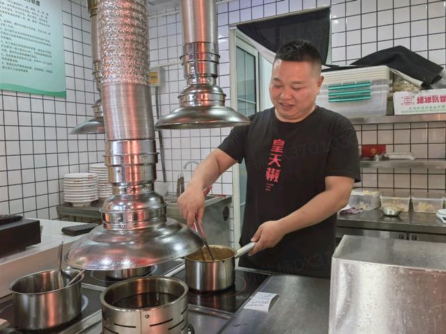 餐饮：离外卖骑手最近的创业梦（送外卖创业）
