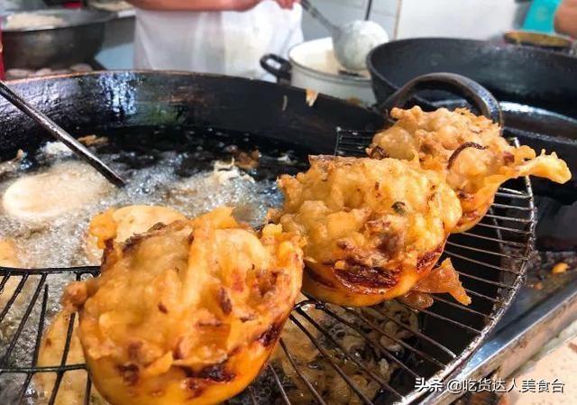 胖乎乎的油墩子，金黄酥脆鲜香无比，简单快手的鸡蛋饼，早餐必吃