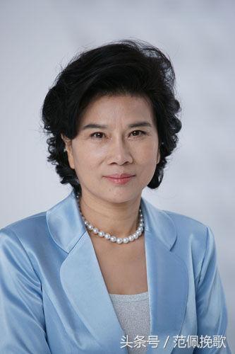 当今中国十大知名女企业家（当今中国十大知名女企业家排名）