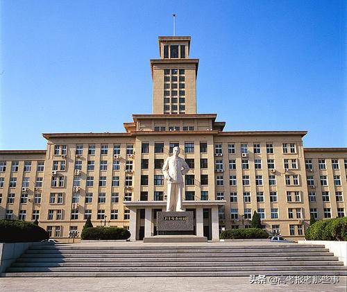 天津的大学排名_天津市高校排名，天津大学和南开独一档，医大第二档，理工第三档（天津大学和南开大学哪个是理科学校）