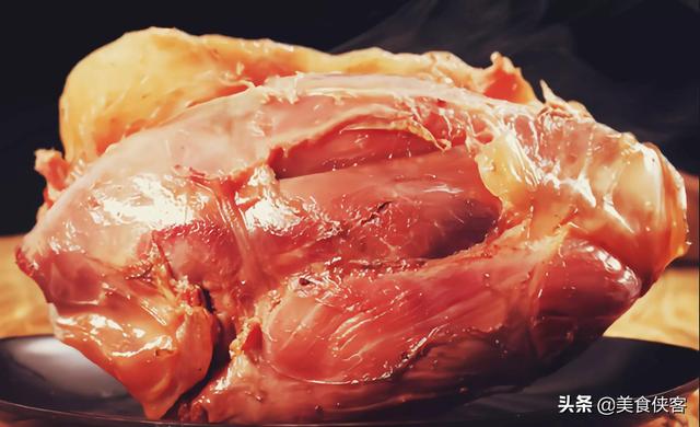 五香牛肉的做法及配料_五香酱牛肉配方及详细加工制作方法（五香酱牛肉的做法及配料窍门）