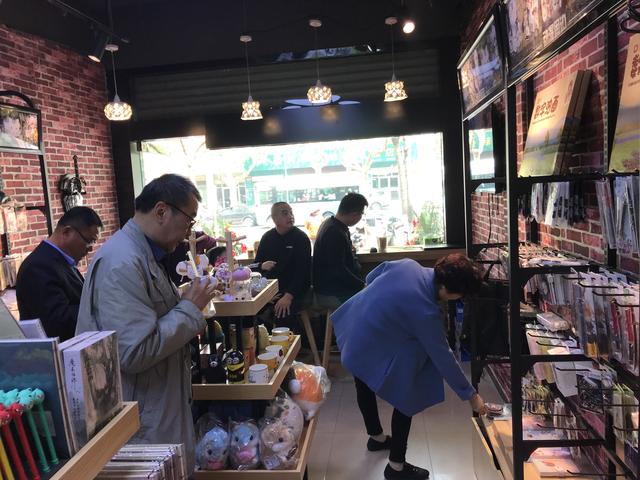 创业开动漫店的过程中有哪些可借鉴性的经验（开动漫店的劣势）