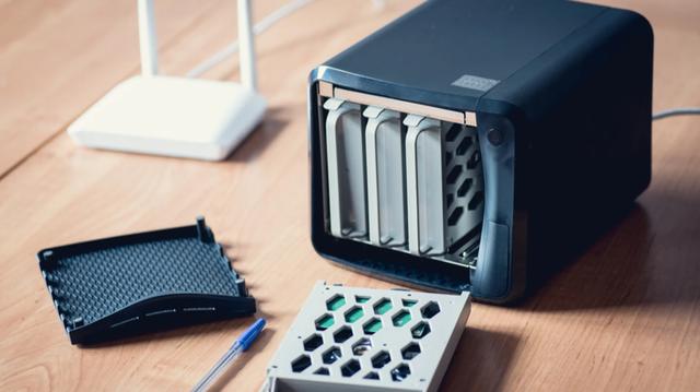 NAS入坑指南（一）：什么是NAS？（nas怎么用）