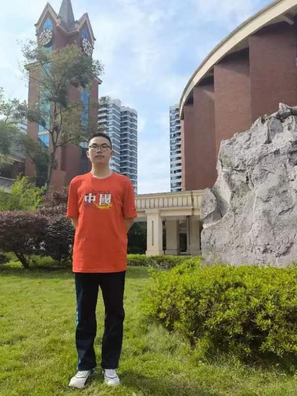 宜宾天立学校高考传捷报 学子吴基源以优异成绩展现学校硬实力（宜宾天立今年高考成绩）