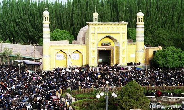 实拍中国最大的清真寺，进入寺内拍照必须取得同意，不可随意拍照