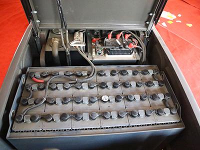 充电器维修_电动叉车充电器的故障维修方法（电动叉车充电器故障大全）