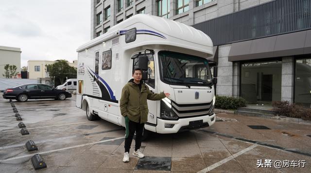 大房车_大空间+高规格水电，六款经典轻卡房车，你会Pick哪一个呢？（轻卡房车有哪几款）