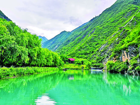 魅力武都　旅游胜地（魅力武都 旅游胜地在哪）
