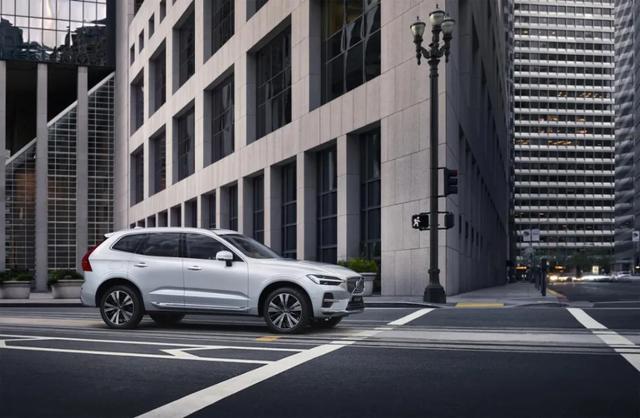 手持40万元买豪华SUV，不要BBA就选这两款车（25万bba推荐suv）