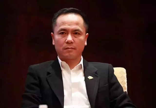 沈国军_银泰集团董事长沈国军被限高：身价575亿，或涉百年商城破产“罗生门”