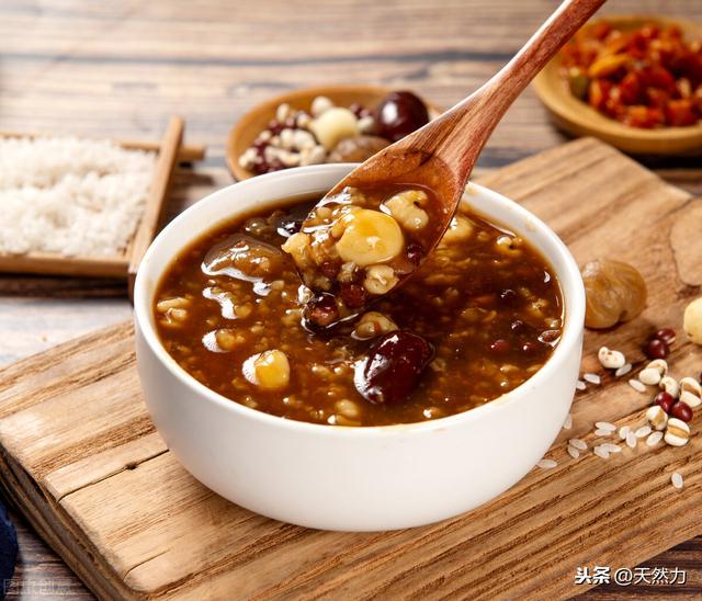 八宝粥怎么熬才粘稠，食材下锅时间是关键（八宝粥要怎么熬才粘稠）