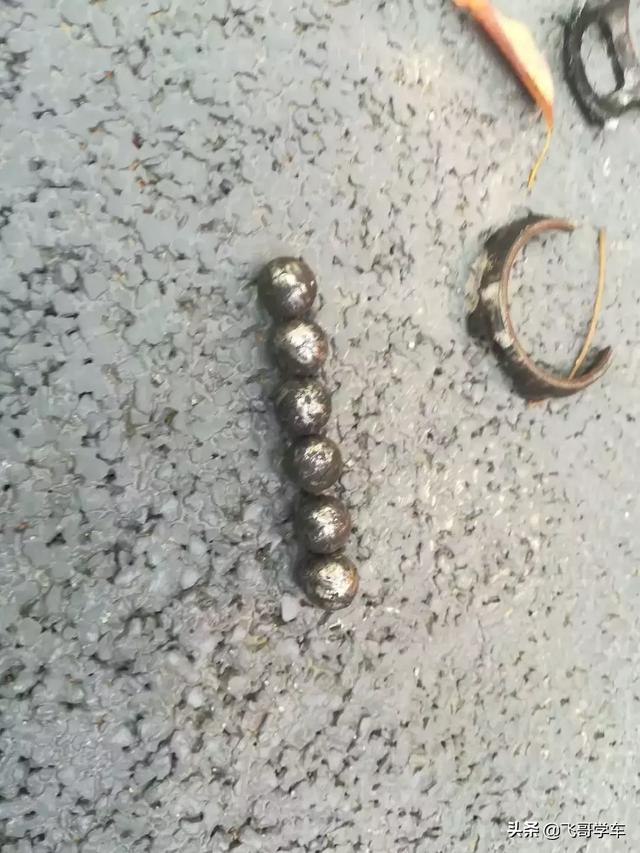 [维修笔记]桑塔纳驾驶途中打方向异响后无法行驶