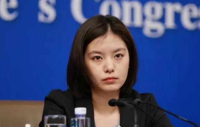 最美外交官张京的励志人生：为梦想放弃清北，还被称“牛掰学姐”（张京立志成为外交官）