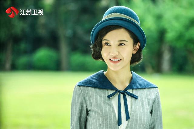 年度收官剧《红蔷薇》解码谍战人生 杨子姗、陈晓谱写革命爱情（杨子姗红蔷薇电视剧）