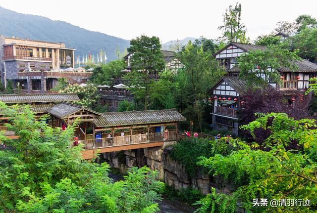 四川一个度假胜地，原始古朴被誉为“天然氧吧”，距成都2小时（成都周边天然氧吧）
