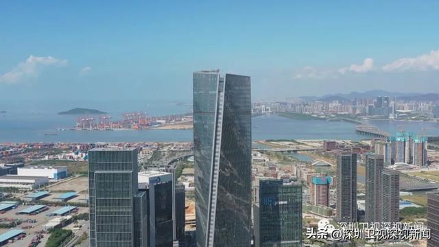《大湾区会客厅》专访香港财库局局长丨独家解读前海深港风投创投联动发展“十八条”