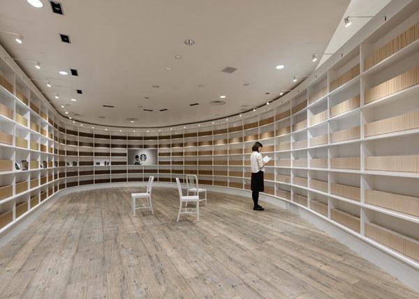 超强设计感！星巴克门店图赏（星巴克外观设计欣赏）