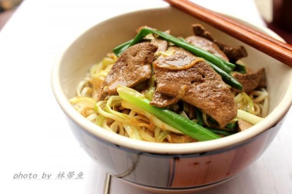 猪肝拌川的做法（猪肝拌川图片）