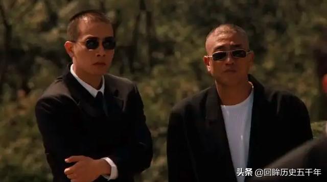 飞跃黄河.亚洲第一飞人柯受良：真的是一踩油门的事吗？（第一个开车飞跃黄河的人:柯受良）