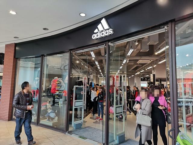 价格欺诈？（成都奥特莱斯双流店耐克折扣店）