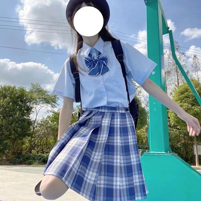 想入jk和dk制服的铁铁快进来，都是些绝美制服店铺推荐不踩雷（原创jk制服店有哪些）