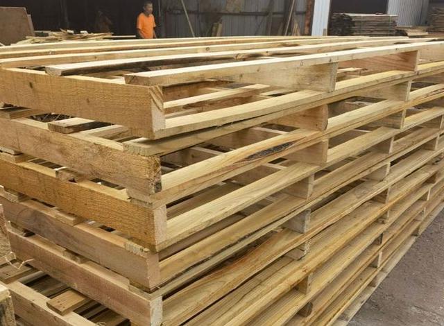 铁架床_2021年床怎么选？这15款高性价比床架为什么销量高，值得买吗？（2021年床的流行款）