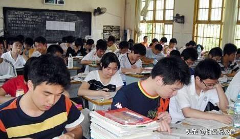 二本大学排名_高考季，你需要了解的全国二本实力院校TOP30排行榜，考生们速看（高考最好的二本）