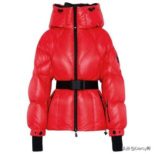 打破羽绒服歧视链，为国产羽绒服正名，带你了解5款知名国产品牌（羽绒服品牌 国产）