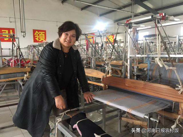 “巧媳妇”把老手艺变成新职业，安阳县赵宝芹带动300余名农村妇女就业