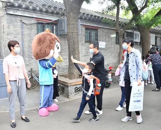 “小豆包”入学适应教育趣味开启