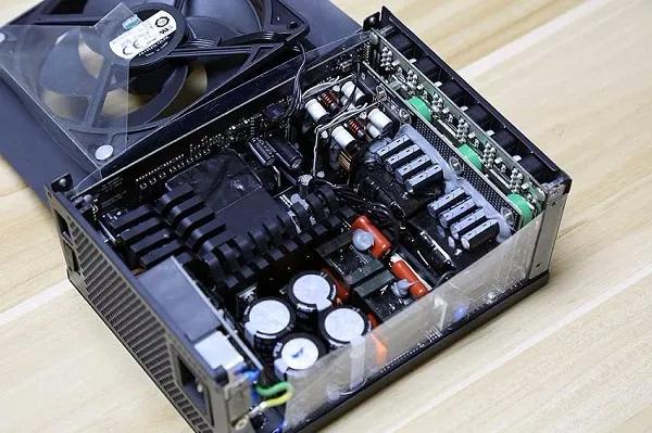 电脑电源品牌_组装电脑，电源如何选择？这里通通告诉你（电脑电源怎么选择）