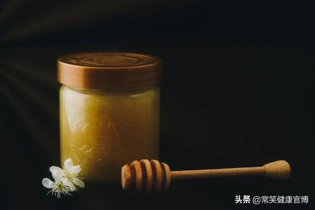 买蜂蜜门道太多？（蜂蜜怎么挑）