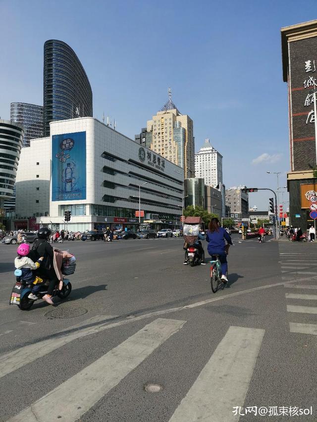 徐州新开了一家书城，我去探寻一二（徐州新城区新开的书店）