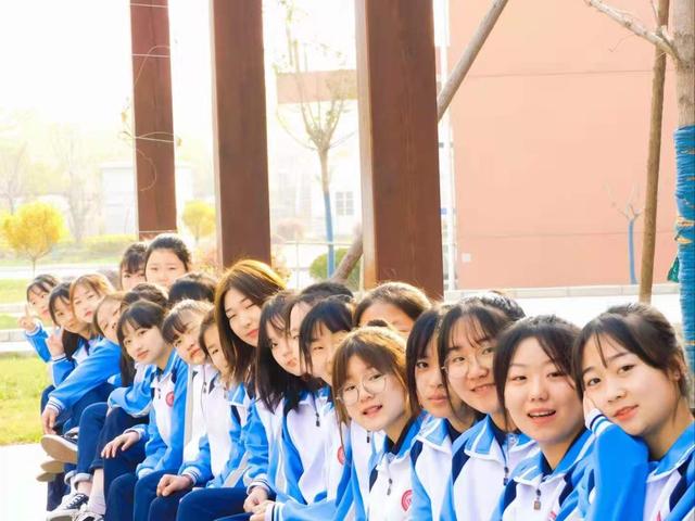陕西有哪些职业中专学校 上职高还是上中专（陕西中职学校有哪些学校）
