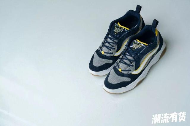 开箱丨Vans 全新老爹鞋？（vans varix wc复古老爹鞋）