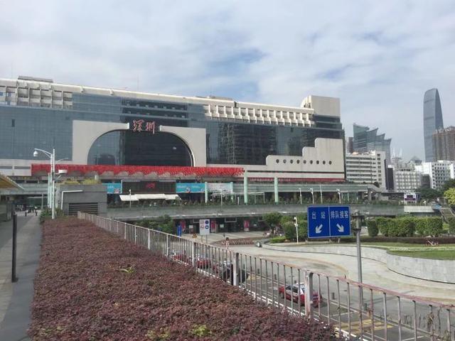 深圳有几个火车站，分别在什么地方？（深圳几个火车站分别在哪里）