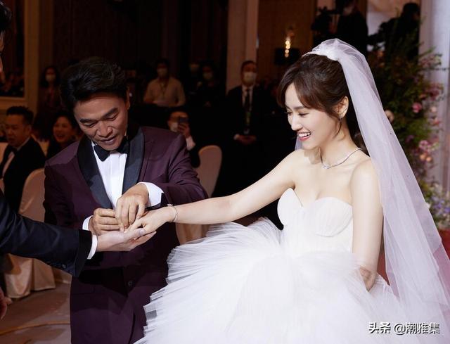 2022年结婚明星婚纱盘点（明星们的婚纱）