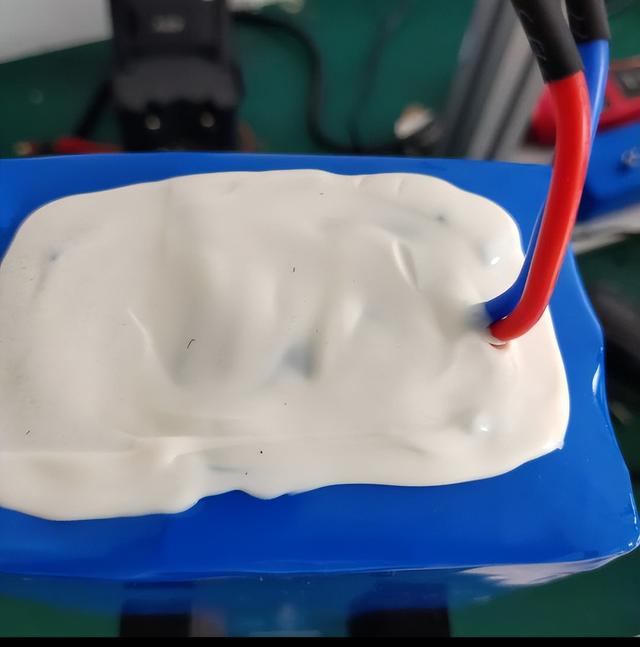 防水密封胶用途多吗？（密封胶和结构胶哪个防水性能好）