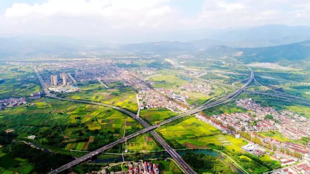 农民创业：助力脱贫攻坚与乡村振兴的新力量