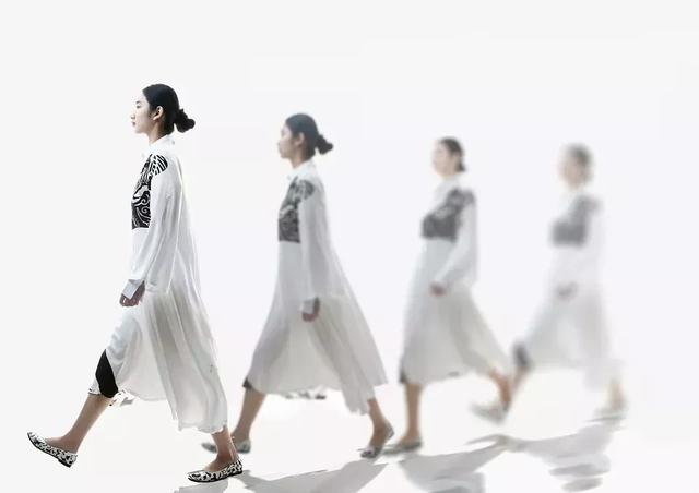 2022上半年12家女装上市公司，净利最大降幅90%（女装上市公司有哪些2019）