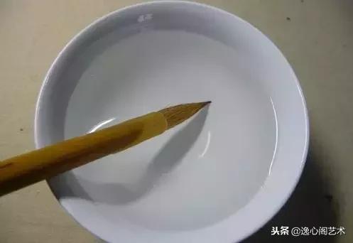 新毛笔如何开笔？（怎样开新毛笔）